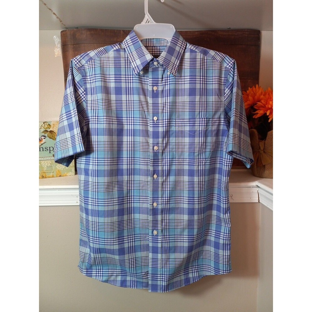 Jos A. Bank Traveler Blue Plaid Button‎ Down Collared Short Sleeve Shirt Size M